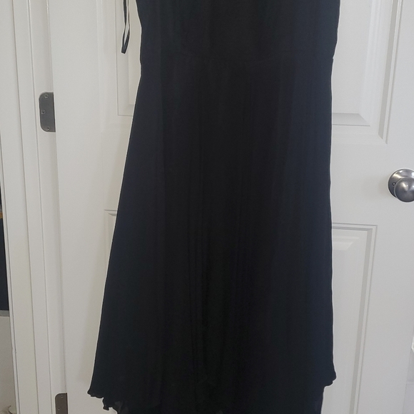 Formal Dress - Picture 5 of 6